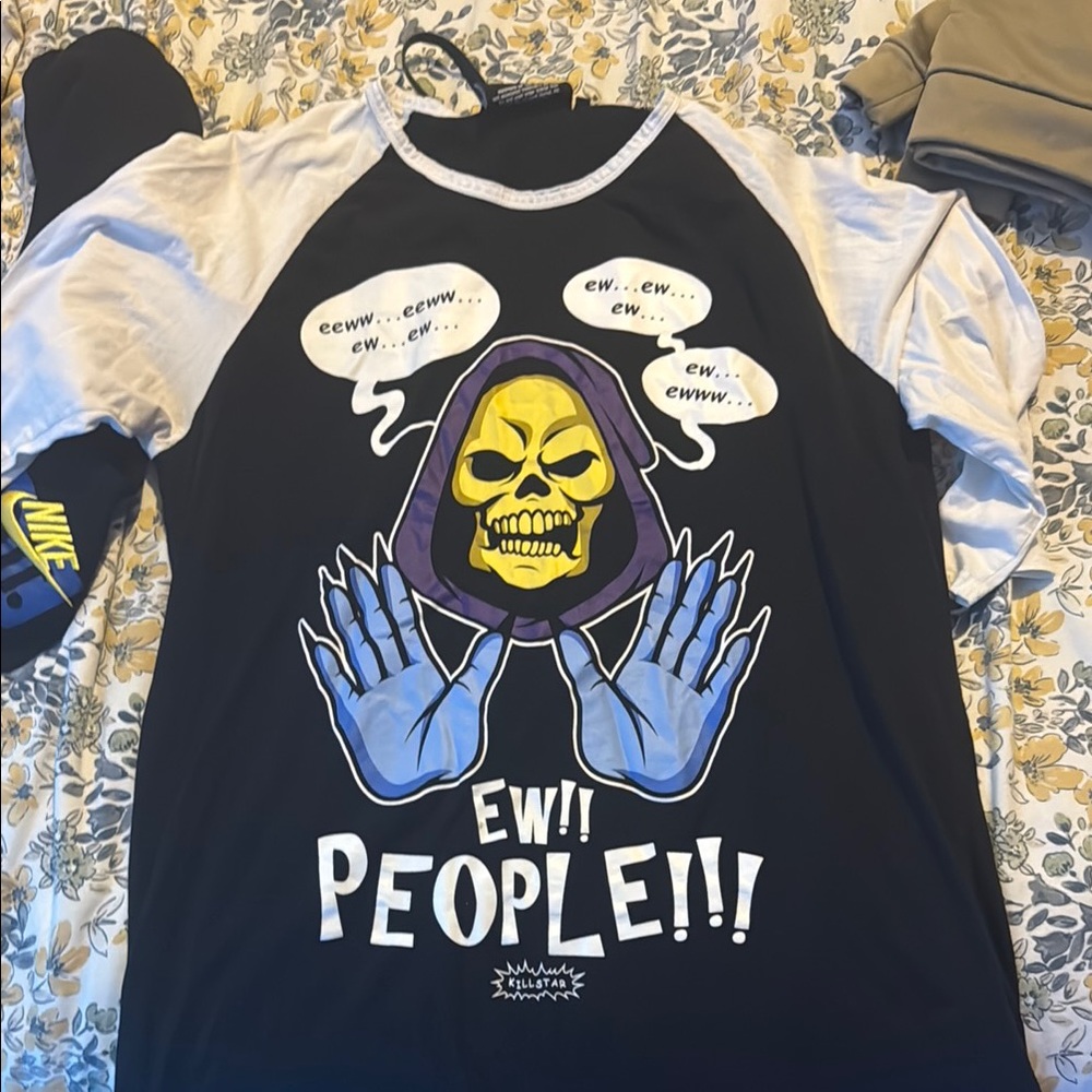 Skeletor Graphic women’s Shirt - Black and White
